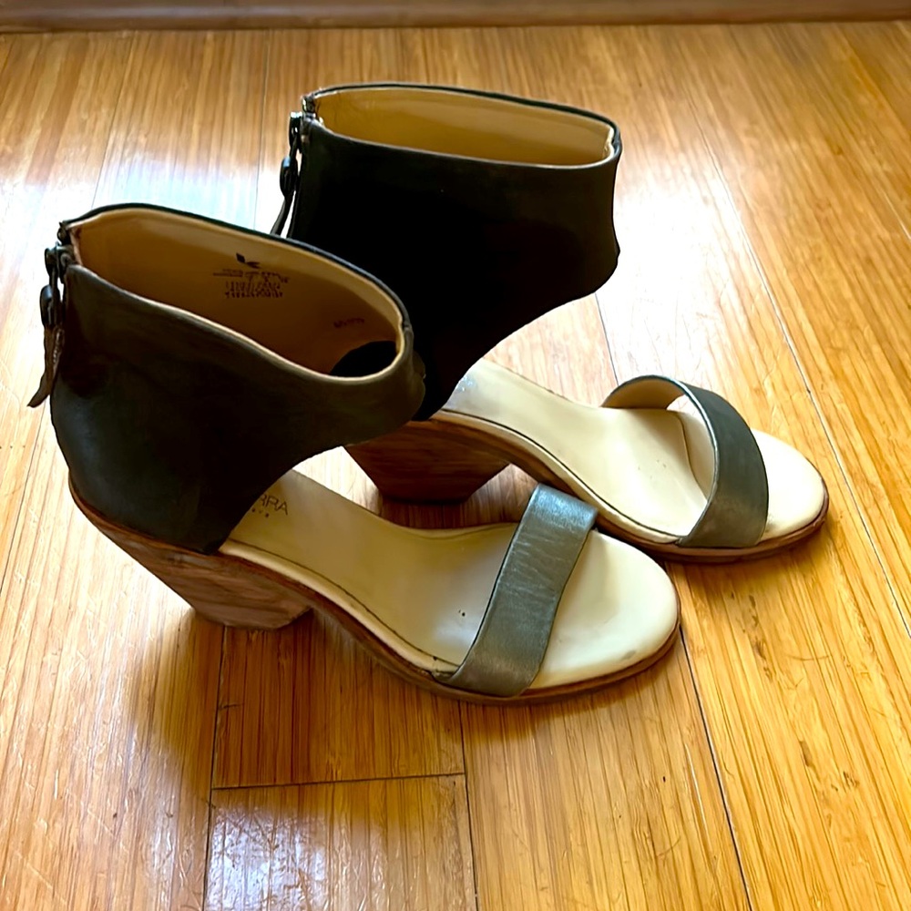 Koolaburra Wedges